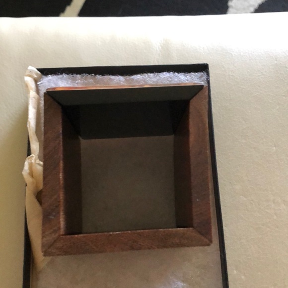 Unique n Artsy Bracelet - Picture 2 of 4